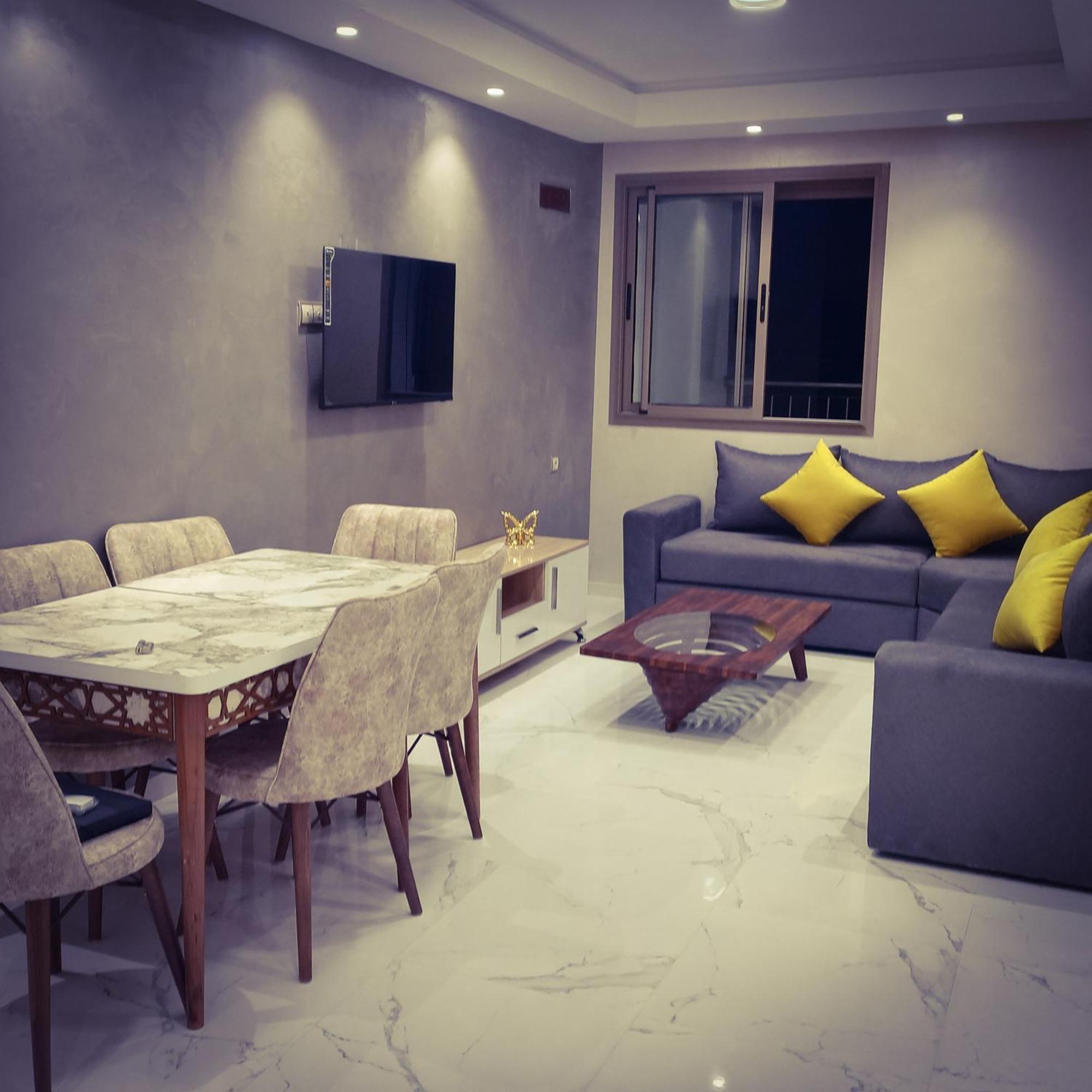 Super Apartement Totalement Neuf Et Climatise A Cote Du Centre Commercial Marjane M2 Tanger Exteriör bild